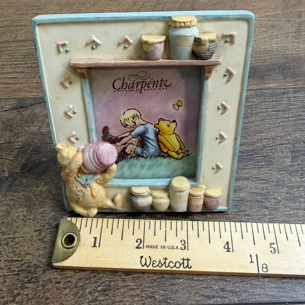 Charpente Classic Pooh Mini Picture Frame 3D Resin Honey Pots‎